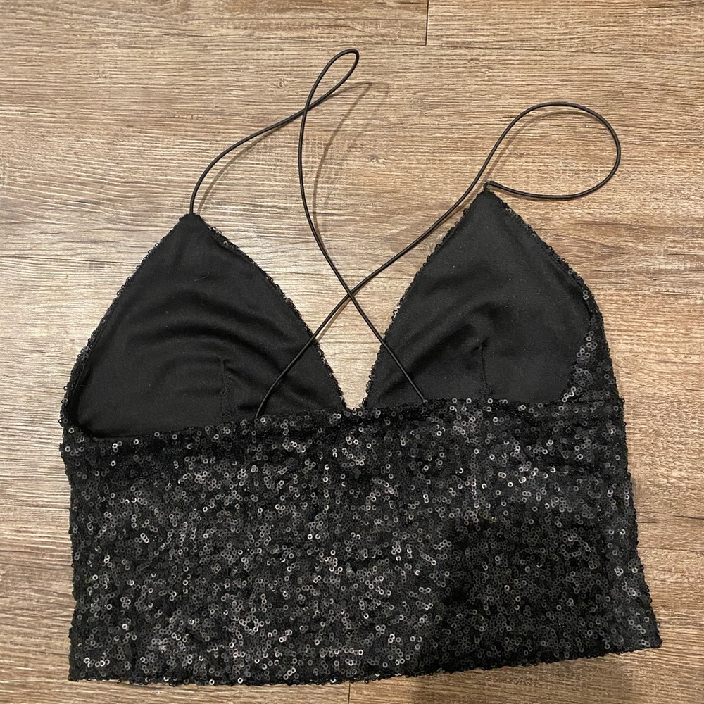 Never worn! Size small! Super cute for going out